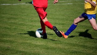 开云体育h5-国家队与俱乐部之间协调机制为何不顺畅，国家队比赛和俱乐部比赛冲突