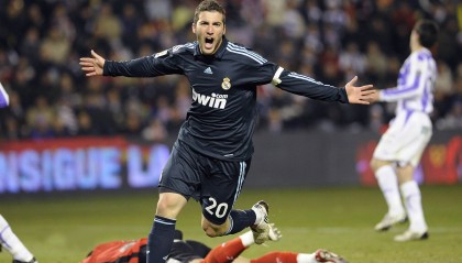 开云体育官网-“定向越野：东部新区赛场上演极限徒步挑战”