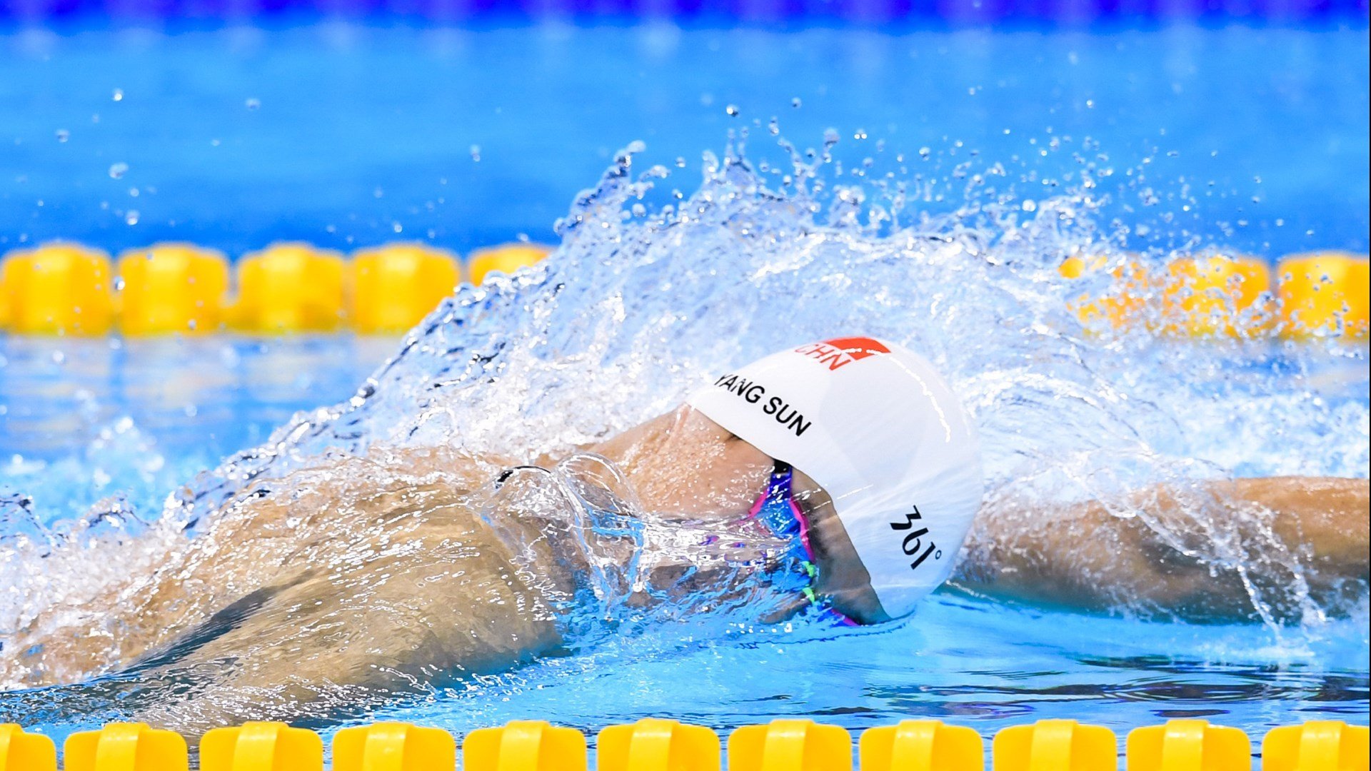 开云网站-逆转体操个人全能压哨反超封王，逆转训练